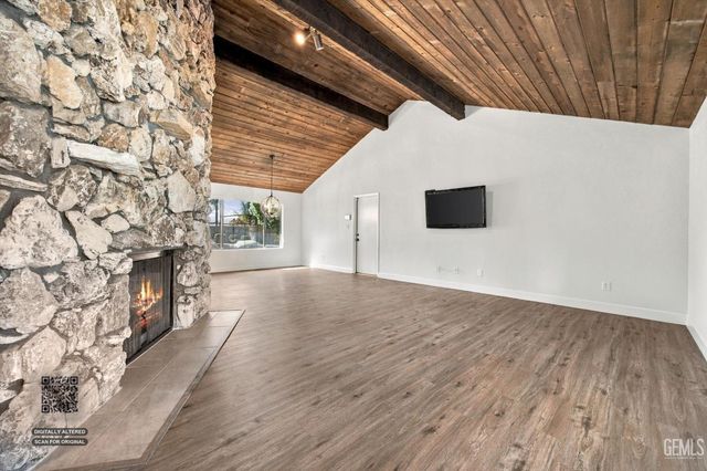 6717 Noah Avenue, Bakersfield, CA 93308