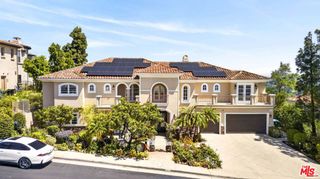 22355 S Summit Ridge Circle, Chatsworth, CA 91311