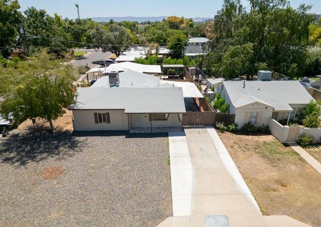 1239 E Highland Avenue A, Phoenix, AZ 85014