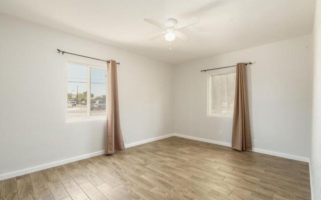 1239 E Highland Avenue A, Phoenix, AZ 85014