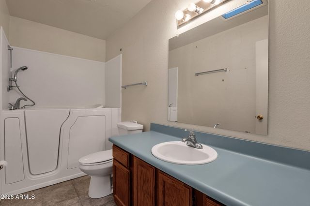 3526 E ANDERSON Drive, Phoenix, AZ 85032