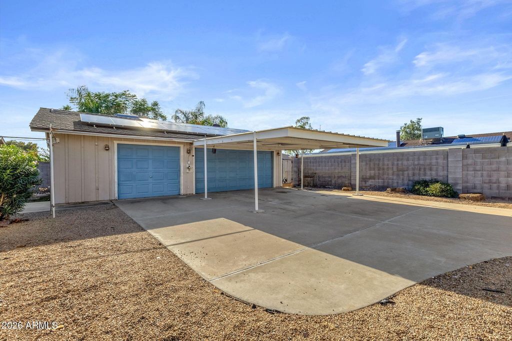 3526 E ANDERSON Drive, Phoenix, AZ 85032 — photo 2