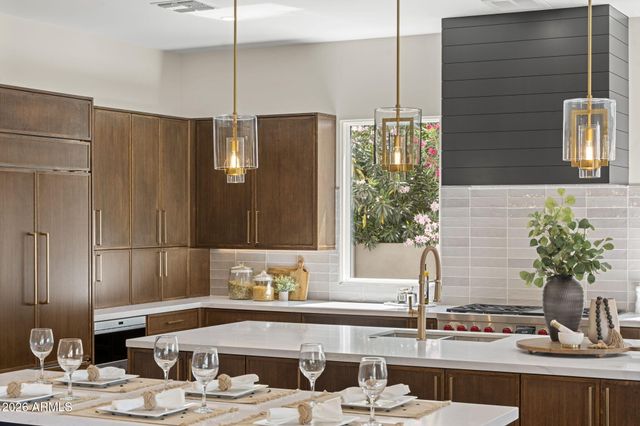 10232 N 86TH Street, Scottsdale, AZ 85258