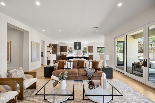 10232 N 86TH Street, Scottsdale, AZ 85258