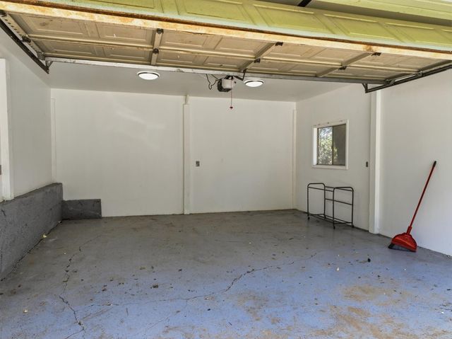 17849 Minnow Way, Penn Valley, CA 95946