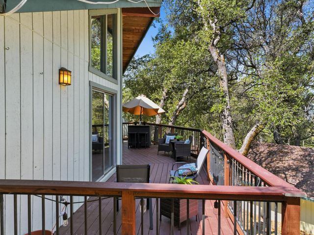 17849 Minnow Way, Penn Valley, CA 95946