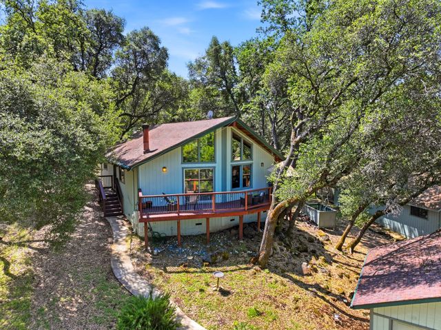 17849 Minnow Way, Penn Valley, CA 95946