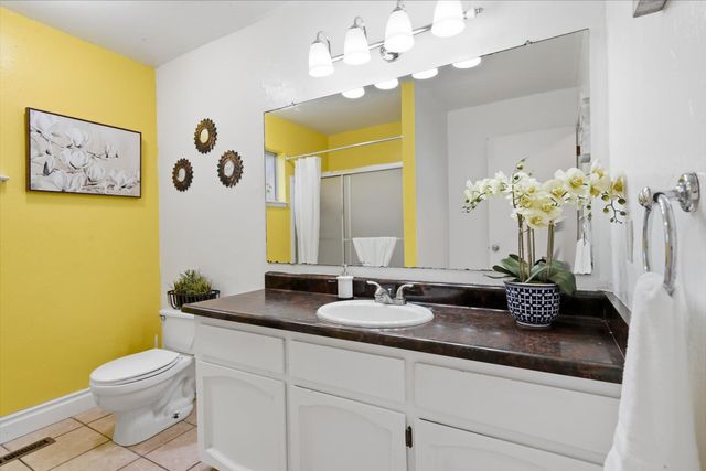 17849 Minnow Way, Penn Valley, CA 95946