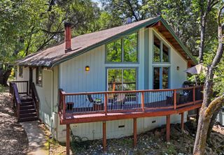 17849 Minnow Way, Penn Valley, CA 95946