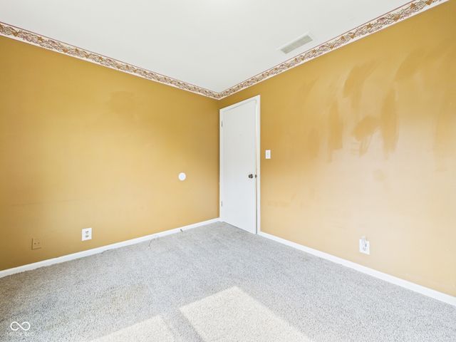 1727 Oakwood Drive, Anderson, IN 46011