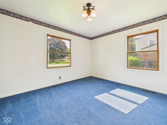 1727 Oakwood Drive, Anderson, IN 46011