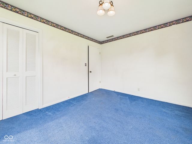 1727 Oakwood Drive, Anderson, IN 46011