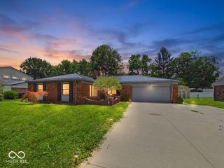 1727 Oakwood Drive, Anderson, IN 46011
