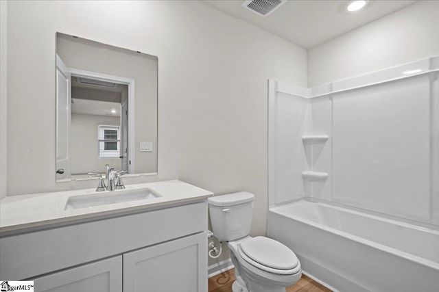 6 Angel Wood Drive, Piedmont, SC 29673