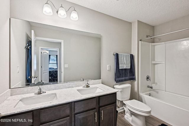 3025 MORNING LAKE Court, Green Cove Springs, FL 32043