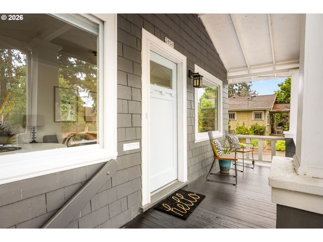 3931 Ne 41ST Ave, Portland, OR 97212