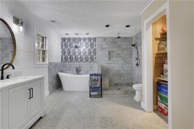 1514 Howell Highlands Drive, Tucker, GA 30087