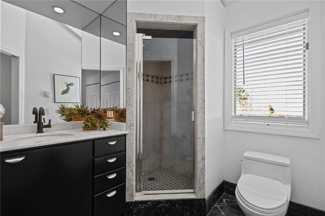 43 Highland Avenue, Warwick, RI 02886