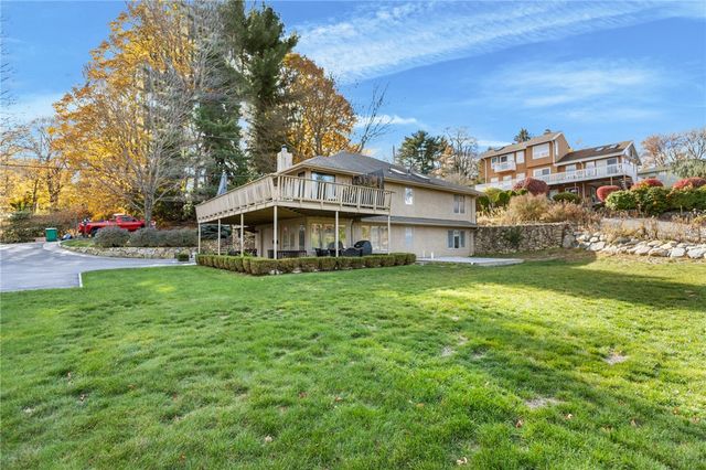 43 Highland Avenue, Warwick, RI 02886