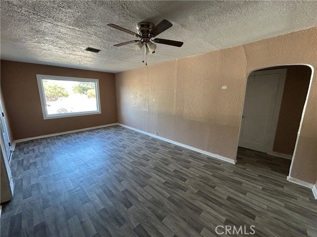 4555 Lincoln, Oroville, CA 95966