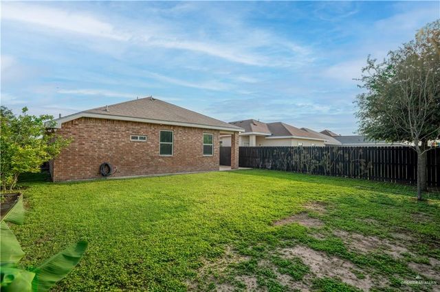1204 Palazzo Drive, Alamo, TX 78516