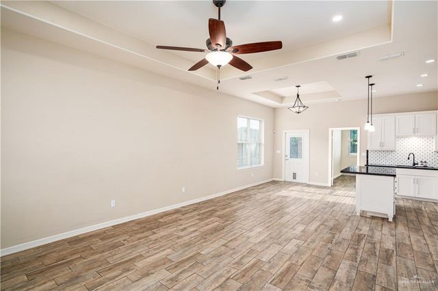 1204 Palazzo Drive, Alamo, TX 78516