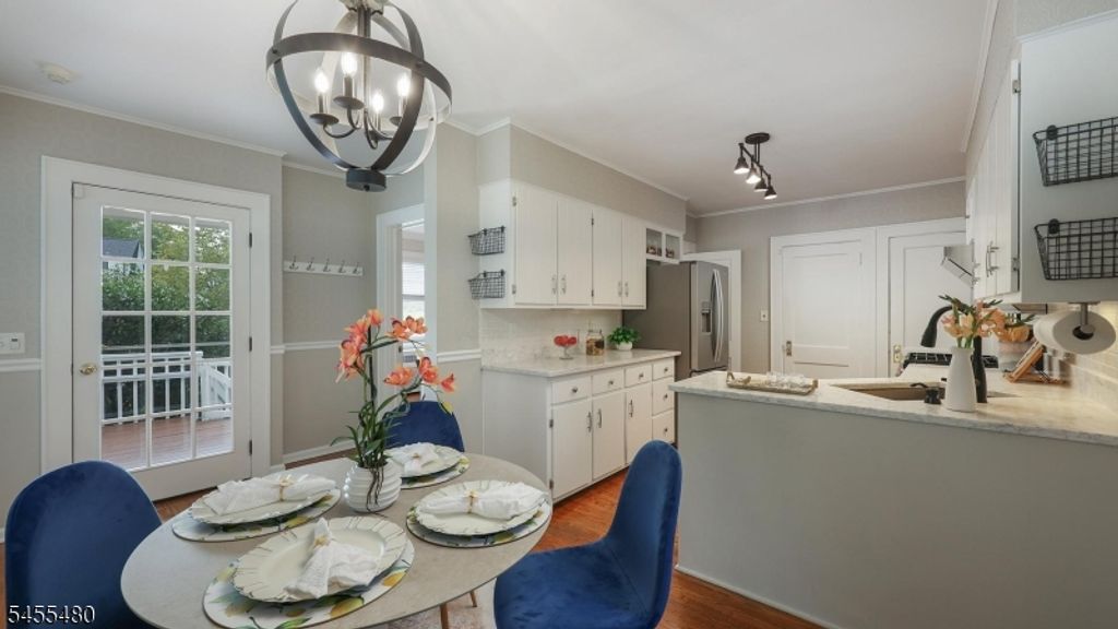 209 Midwood Pl, Westfield Town, NJ 07090 — photo 3