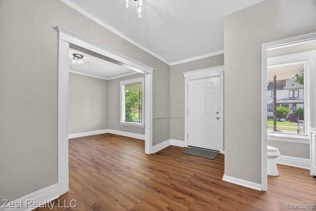 2525 Bewick Street, Detroit, MI 48214