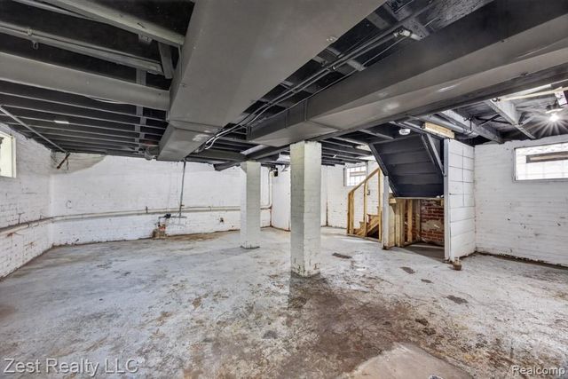 2525 Bewick Street, Detroit, MI 48214