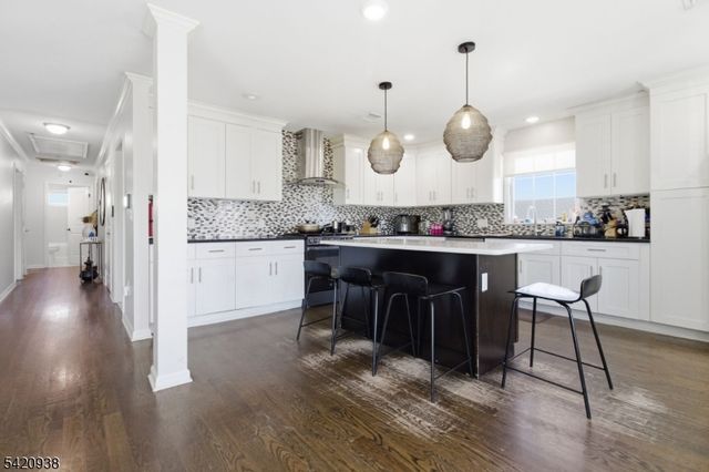 431 Forest St, Kearny Town, NJ 07032