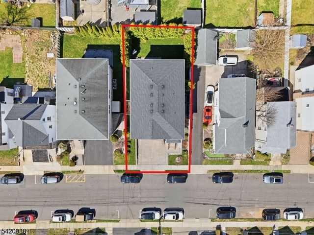 431 Forest St, Kearny Town, NJ 07032