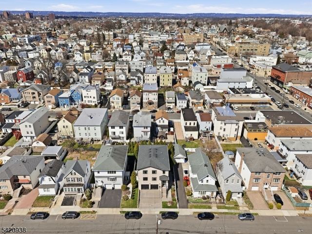 431 Forest St, Kearny Town, NJ 07032