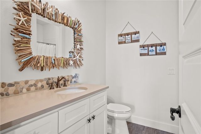 122 Bent Grass Dr, Port Aransas, TX 78373