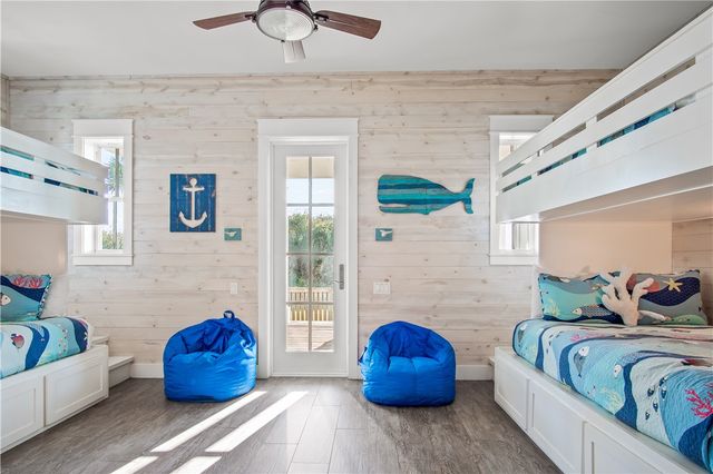 122 Bent Grass Dr, Port Aransas, TX 78373