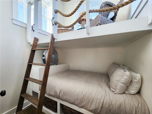 122 Bent Grass Dr, Port Aransas, TX 78373