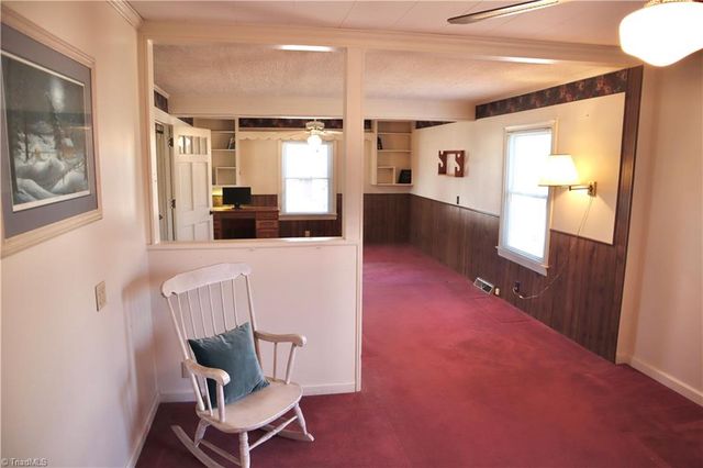 1833 South Hill Avenue, Winston-salem, NC 27127