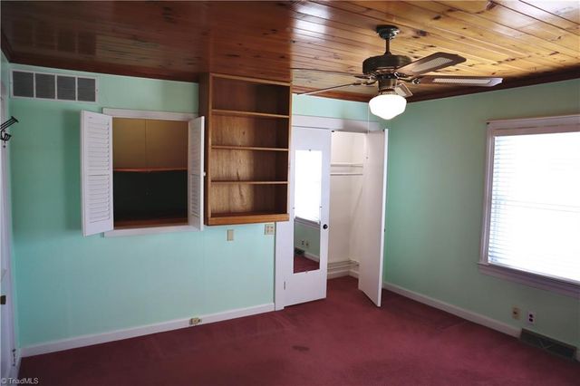 1833 South Hill Avenue, Winston-salem, NC 27127