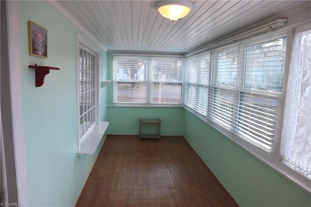 1833 South Hill Avenue, Winston-salem, NC 27127