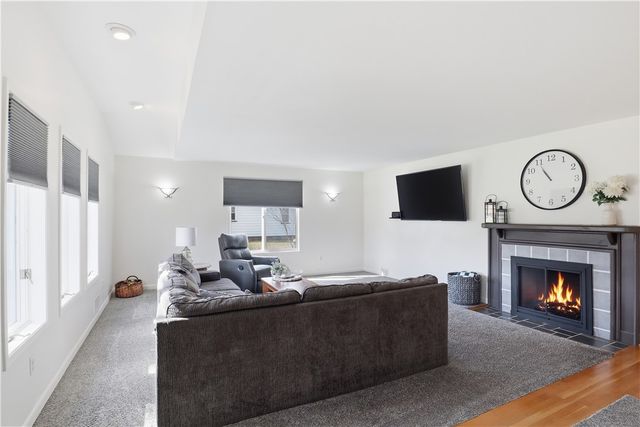 731 Dewitt Road, Webster, NY 14580