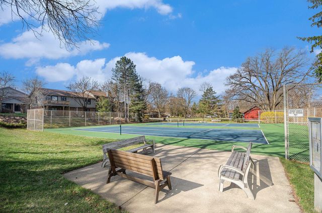 2174 Overlook Court, Ann Arbor, MI 48103