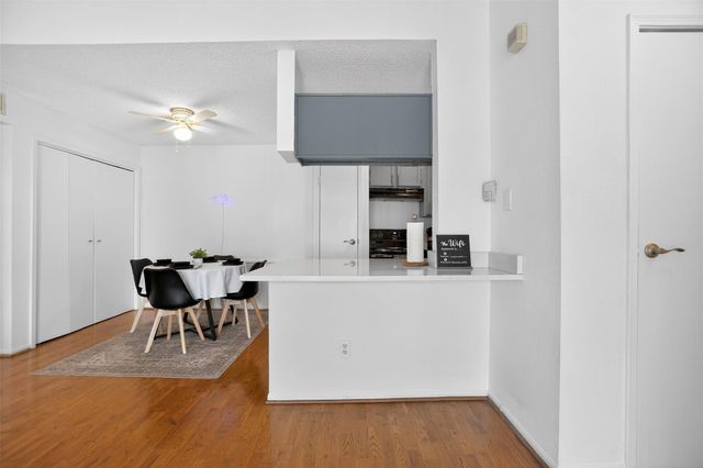 3770 Lovers Wood Lane 610, Houston, TX 77014