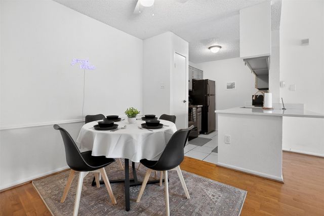 3770 Lovers Wood Lane 610, Houston, TX 77014