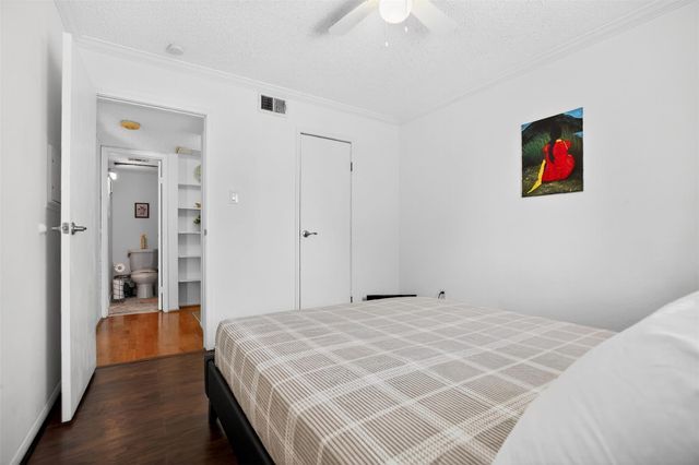 3770 Lovers Wood Lane 610, Houston, TX 77014