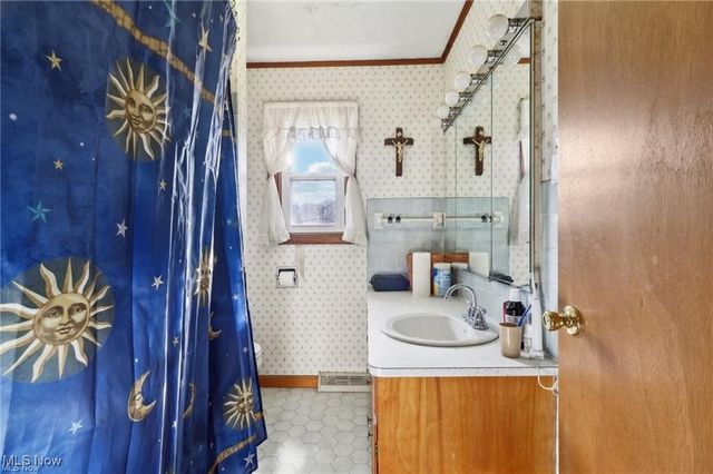 16107 Moseley Road, Madison, OH 44057