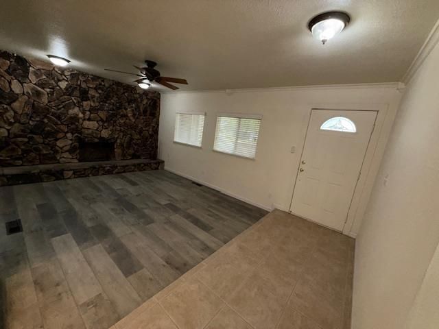 2516 Continental Dr, Modesto, CA 95355