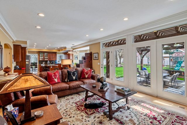 1938 E VINTAGE WOODS CT, Holladay, UT 84117