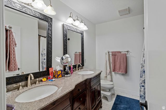 1938 E VINTAGE WOODS CT, Holladay, UT 84117