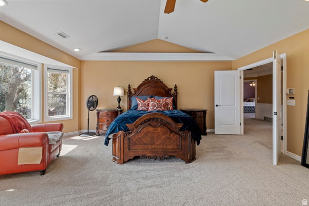 Image 15 of property listing at 1938 E VINTAGE WOODS CT, Holladay, UT 84117