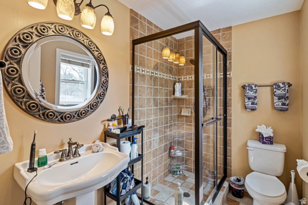 Image 24 of property listing at 1938 E VINTAGE WOODS CT, Holladay, UT 84117