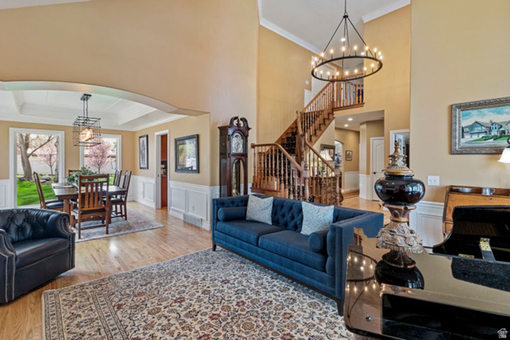 Image 4 of property listing at 1938 E VINTAGE WOODS CT, Holladay, UT 84117